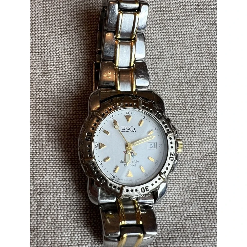 ESQ Submersible Watch Swiss Quartz Esquire Works Well New Battery